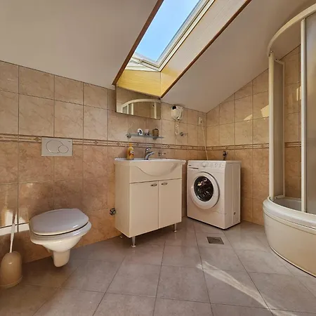Apartman Roko Biograd Na Moru