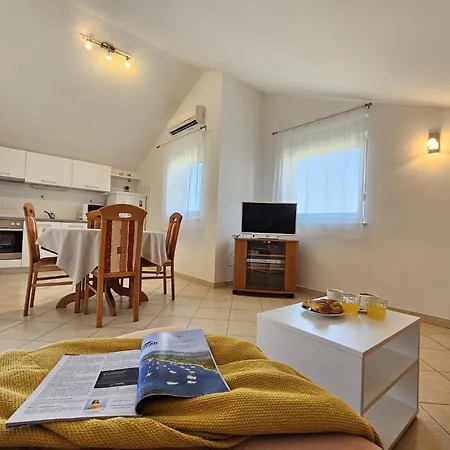 Apartment Roko